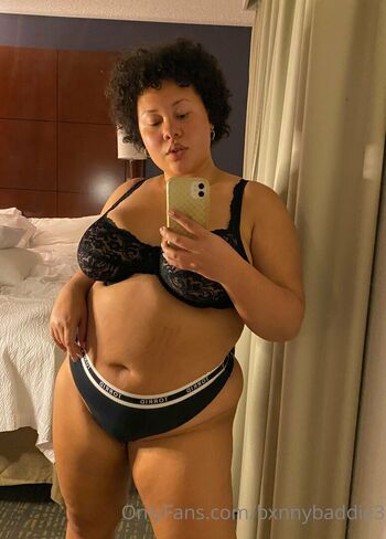 Full leaked Bxnnybaddie private onlyfans photo