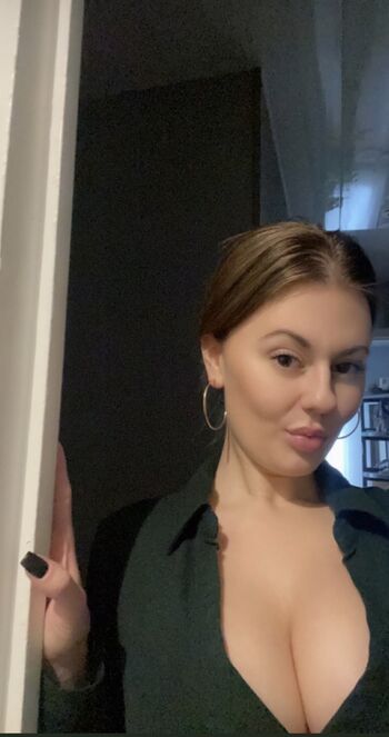 Full leaked Caarlita private onlyfans photo