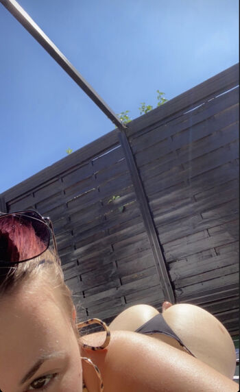 Full leaked Caarlita private onlyfans photo