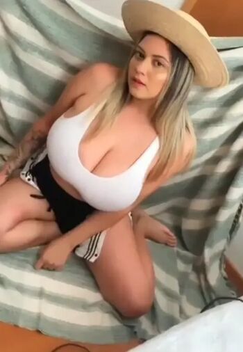 Full leaked Cabiianca private onlyfans photo