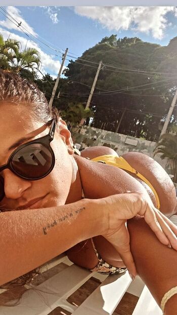 Full leaked Caiala tavares private onlyfans photo