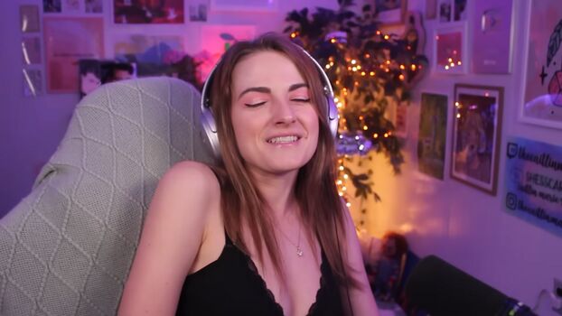 Full leaked Caitlin marie reacts page private onlyfans photo