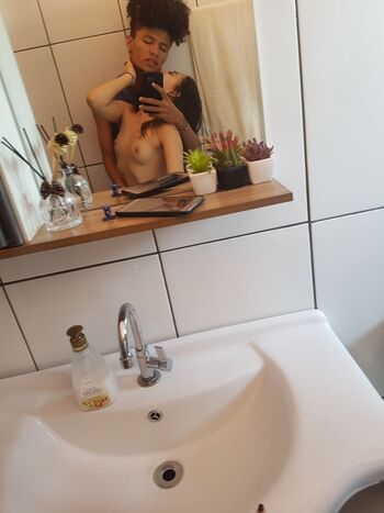 Full leaked Caiu na net amadoras  page private onlyfans photo