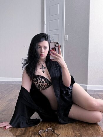 Full leaked Calessira page private onlyfans photo