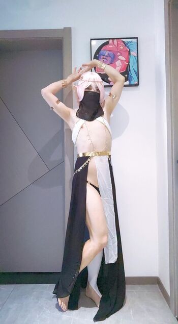 Full leaked Calir cc page private onlyfans photo