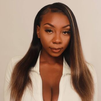 Full leaked Callmeellepls private onlyfans photo