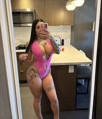 Full leaked Callmelasexy private onlyfans photo