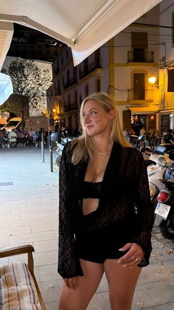Full leaked Cambria hall private onlyfans photo