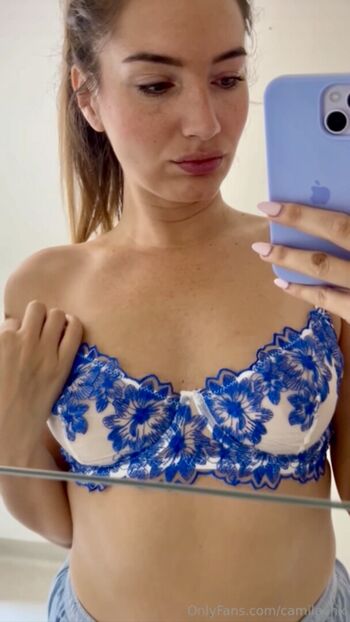 Full leaked Camilavnx private onlyfans photo