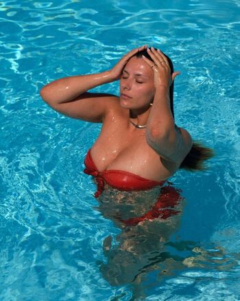 Full leaked Camille cerf page private onlyfans photo