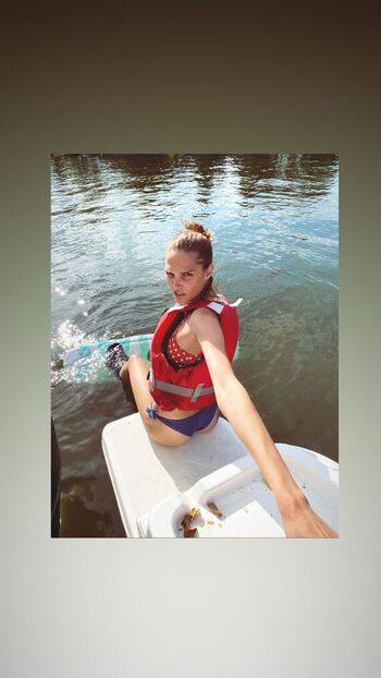Full leaked Camille lou private onlyfans photo