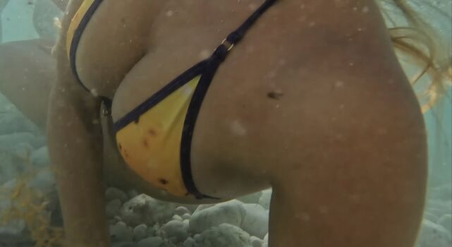 Full leaked Camille lv page private onlyfans photo