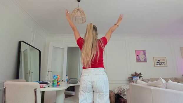 Full leaked Camille lv private onlyfans photo