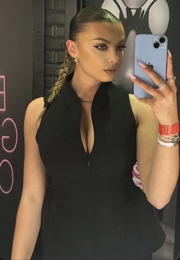 Full leaked Camille matringe private onlyfans photo
