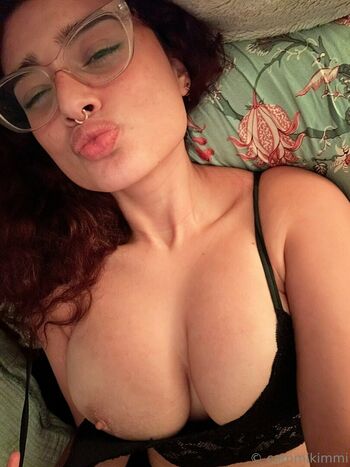 Full leaked Cammikimmi private onlyfans photo