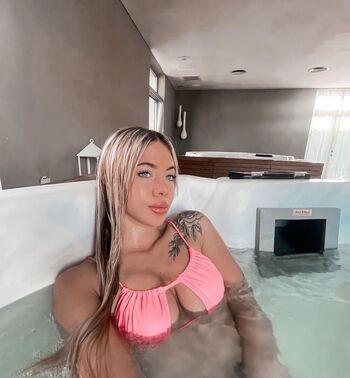 Full leaked Candelaarizaga private onlyfans photo