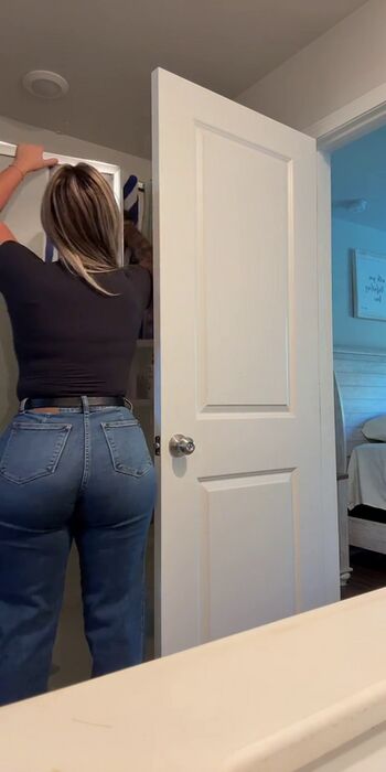Full leaked Candice private onlyfans photo