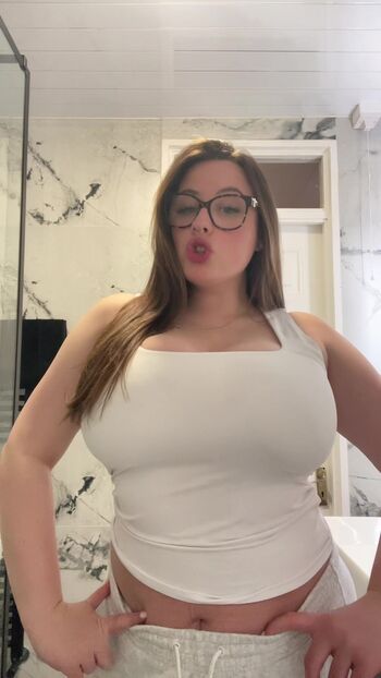 Full leaked Candicedih private onlyfans photo