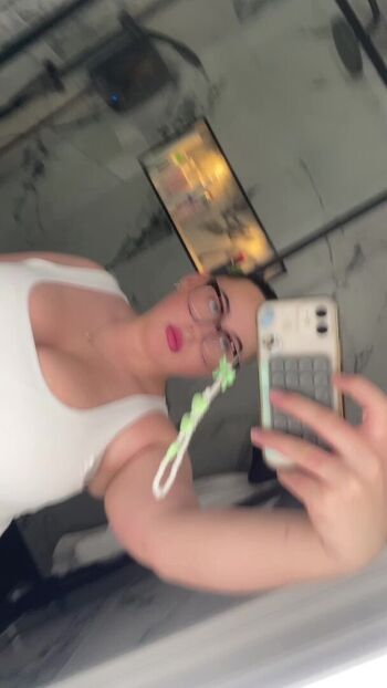 Full leaked Candicedih private onlyfans photo