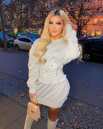 Full leaked Canselguel private onlyfans photo