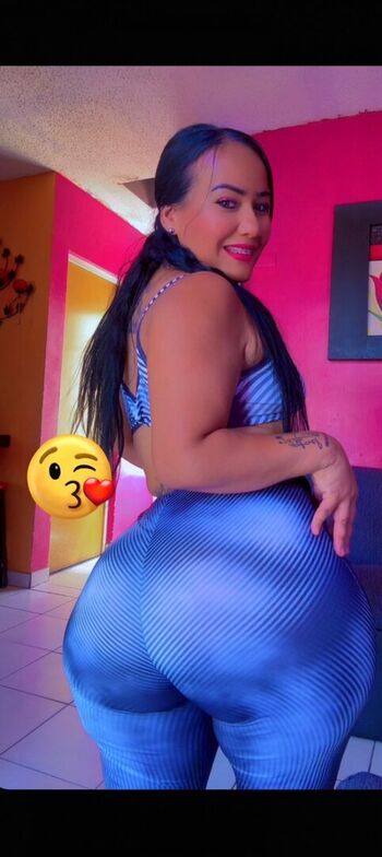 Full leaked Capibonita private onlyfans photo