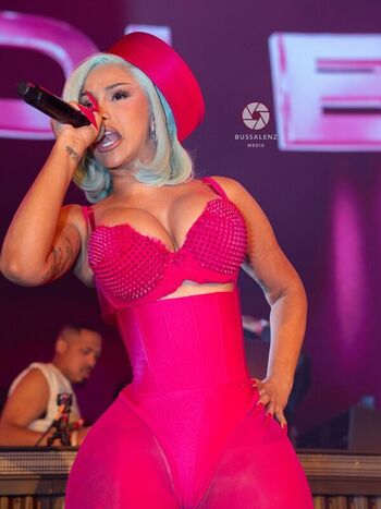 Full leaked Cardi b page private onlyfans photo