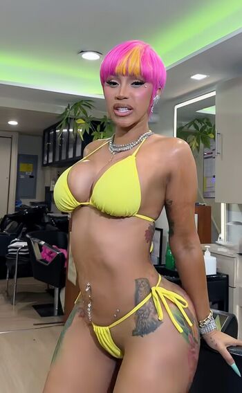 Full leaked Cardi b private onlyfans photo