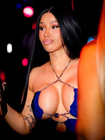 Full leaked Cardi b private onlyfans photo