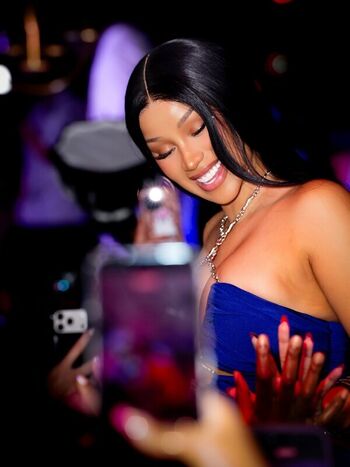 Full leaked Cardi b private onlyfans photo