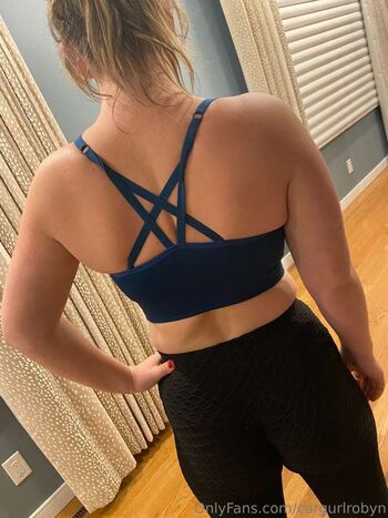 Full leaked Cargurlrobyn private onlyfans photo