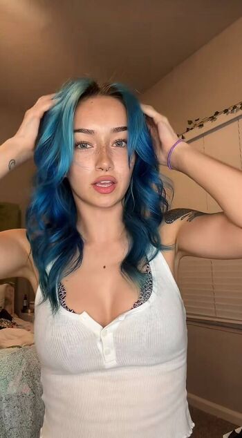 Carissaadanielle