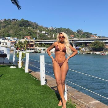Full leaked Cariucha private onlyfans photo