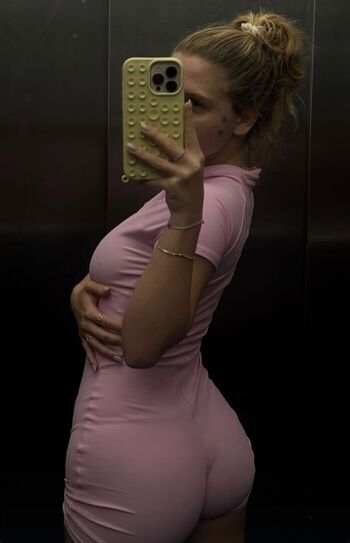Full leaked Carla voicu private onlyfans photo