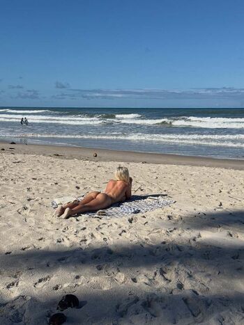 Full leaked Carla voicu private onlyfans photo
