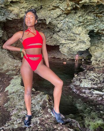 Full leaked Carlacia grant private onlyfans photo