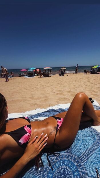 Full leaked Carlitaa private onlyfans photo