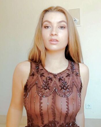 Full leaked Carlota bmendo private onlyfans photo
