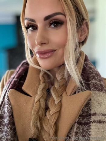 Full leaked Carly mae page private onlyfans photo