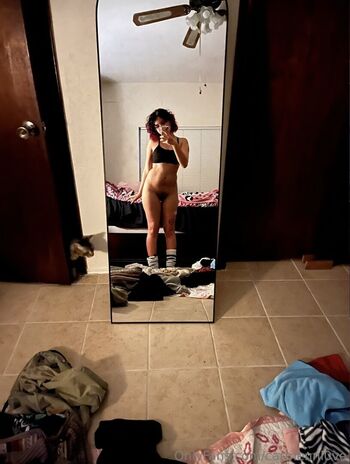 Full leaked Carmennlve page private onlyfans photo