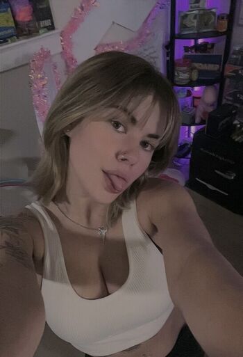 Full leaked Carmi warmy private onlyfans photo