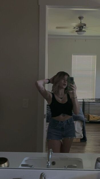 Full leaked Carmi warmy private onlyfans photo