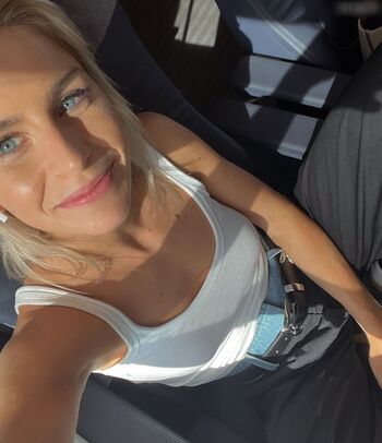 Full leaked Caro daur private onlyfans photo