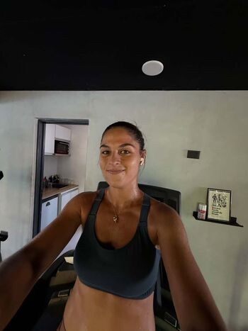 Carolina Meligeni Alves