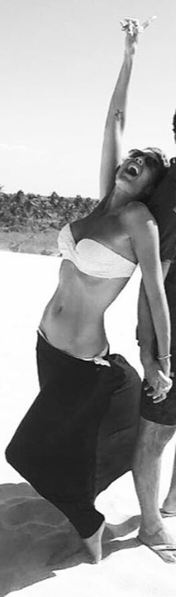 Full leaked Caroline ithurbide private onlyfans photo