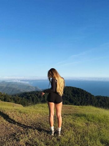 Full leaked Caroline zalog  page private onlyfans photo