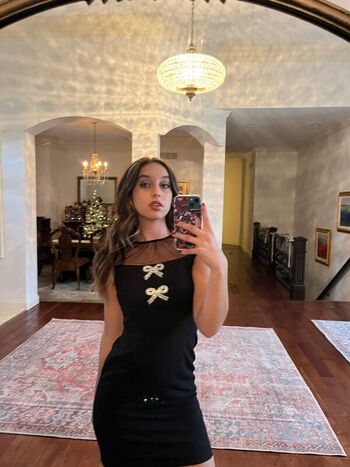 Full leaked Carolinefbyron private onlyfans photo