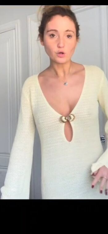 Full leaked Carolinemarie private onlyfans photo