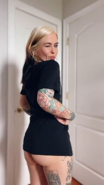 Full leaked Caromontoya private onlyfans photo