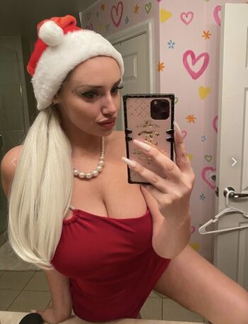 Full leaked Cassholland private onlyfans photo