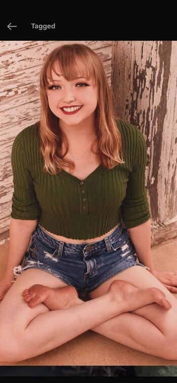 Full leaked Cataleah private onlyfans photo